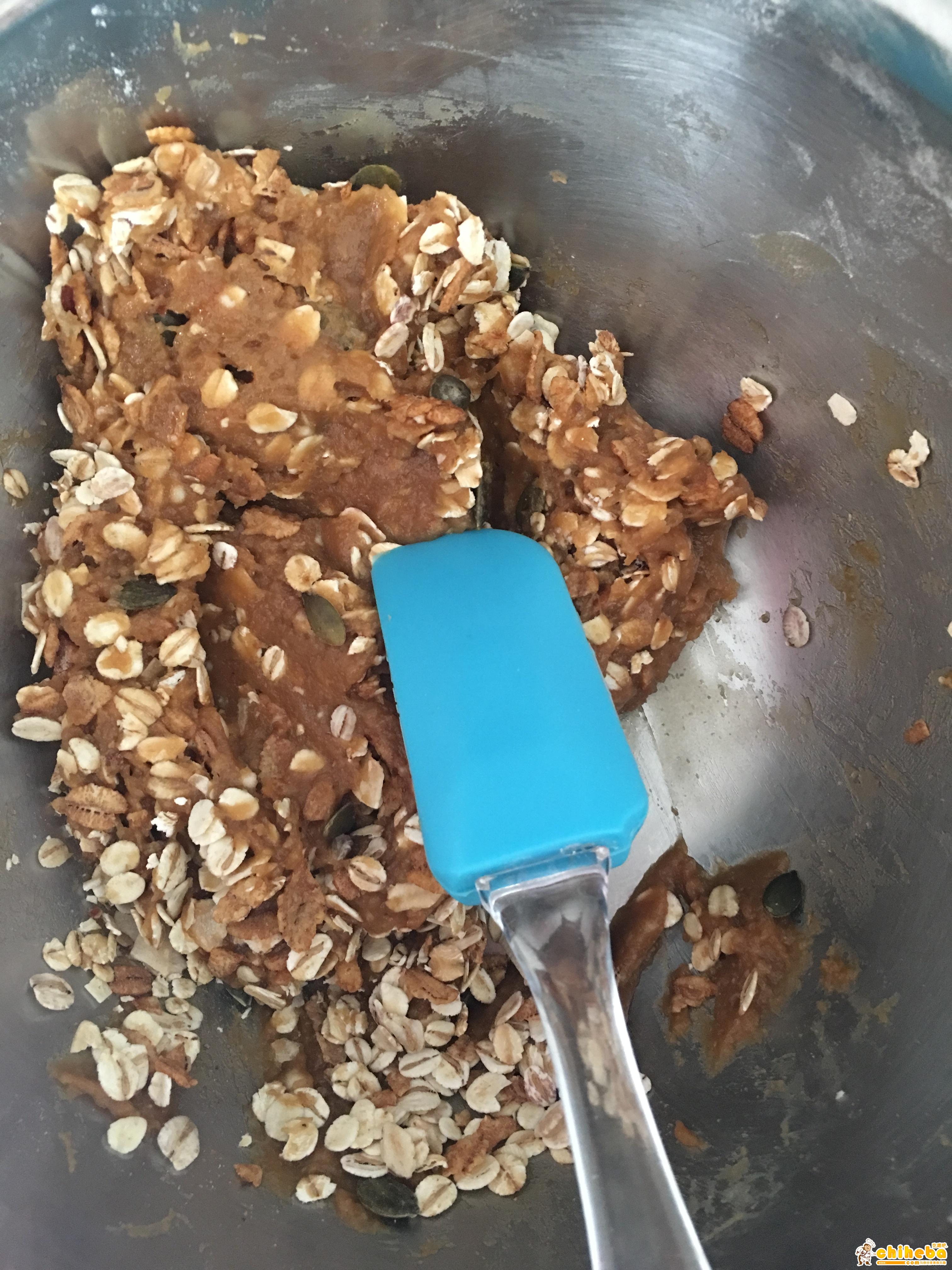 健康椰子油黑糖燕麦高纤饼干【轻卡小食】的做法 步骤5